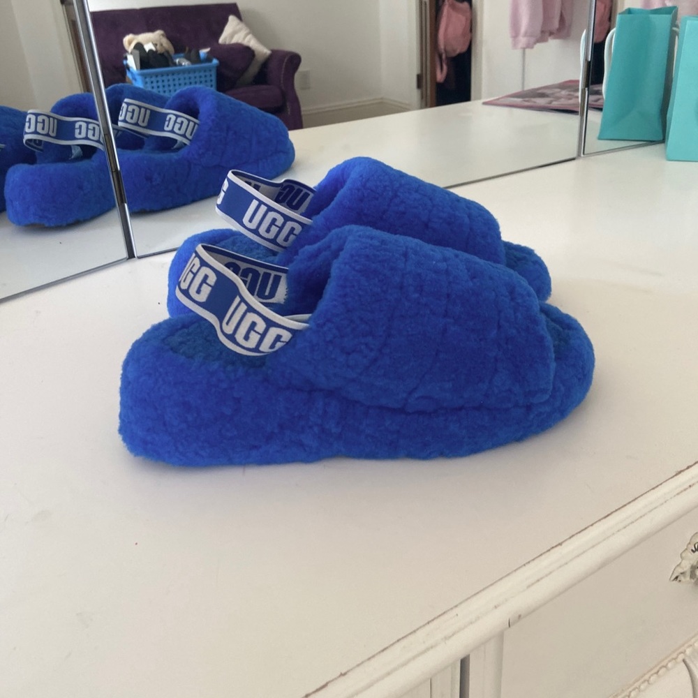 Ugg Fluff Yeah Blue Slipper Slide womens size 9💙